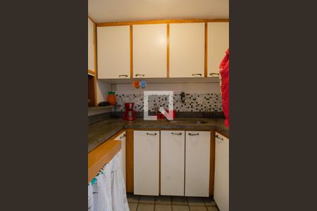 Apartamento à venda com 150m², 3 quartos e 2 vagasCozinha - Armários