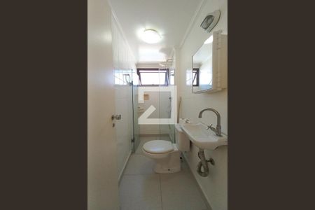 Apartamento à venda com 434m², 8 quartos e 3 vagasBanheiro de Serviço