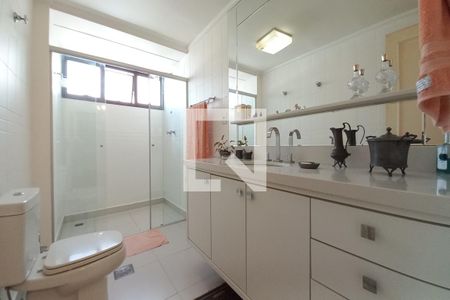 Apartamento à venda com 434m², 8 quartos e 3 vagasBanheiro