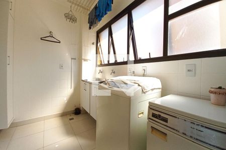 Apartamento à venda com 434m², 8 quartos e 3 vagasÁrea de Serviço