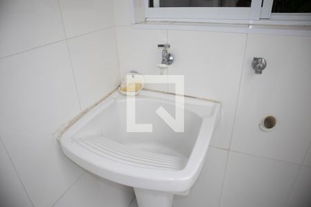 Apartamento à venda com 72m², 2 quartos e 1 vagaÁrea de Serviço