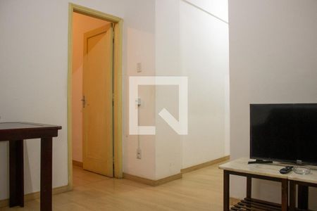 Sala  de apartamento para alugar com 1 quarto, 49m² em Centro, Rio de Janeiro