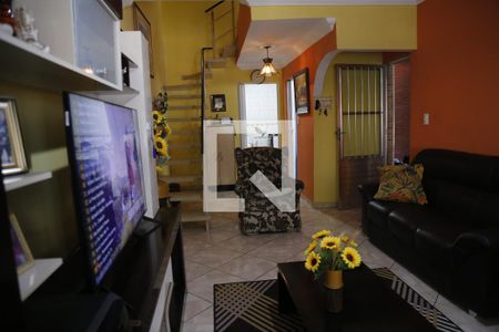 Sala de casa à venda com 3 quartos, 140m² em Jardim Santo Elias, São Paulo