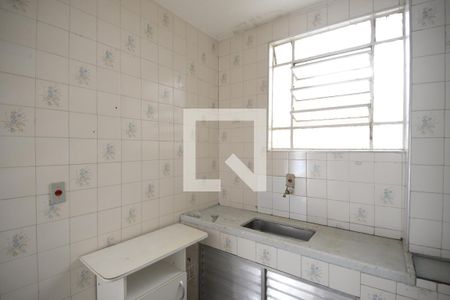 Cozinha de apartamento à venda com 1 quarto, 32m² em Liberdade, São Paulo