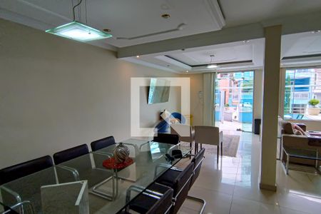 sala de casa para alugar com 5 quartos, 300m² em Taquara, Rio de Janeiro