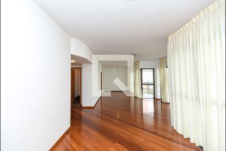 Sala de apartamento à venda com 4 quartos, 193m² em Paraíso, São Paulo