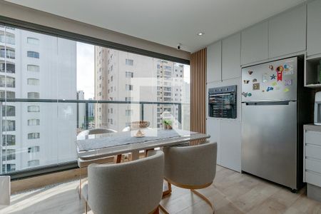 Cozinha de apartamento à venda com 2 quartos, 65m² em Campo Belo, São Paulo