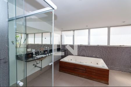 Apartamento à venda com 312m², 4 quartos e 1 vaga2 ° andar  Banheiro da Cobertura