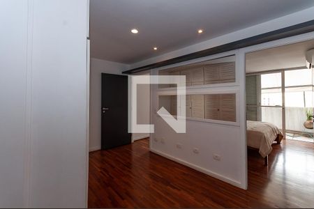 Apartamento à venda com 312m², 4 quartos e 1 vagaCirculação dos quartos