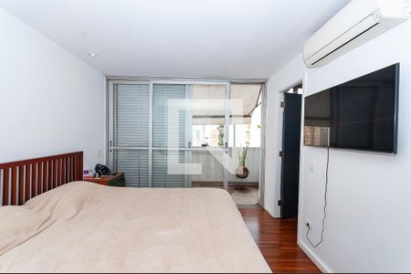 Apartamento à venda com 312m², 4 quartos e 1 vagaQuarto 3 Suíte