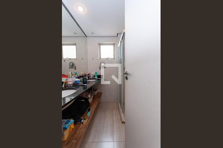 Apartamento à venda com 312m², 4 quartos e 1 vagaBanheiro Suíte