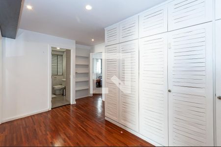 Apartamento à venda com 312m², 4 quartos e 1 vagaCirculação dos quartos