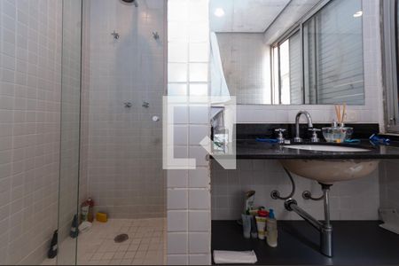 Apartamento à venda com 312m², 4 quartos e 1 vagaBanheiro Social
