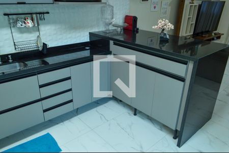 Casa de condomínio para alugar com 400m², 3 quartos e 2 vagasCozinha