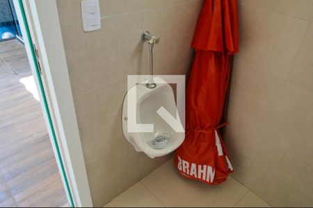 Casa de condomínio para alugar com 400m², 3 quartos e 2 vagasBanheiro da Área Gourmet 