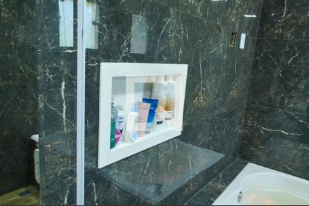 Casa de condomínio para alugar com 400m², 3 quartos e 2 vagasBanheiro da Suíte 3