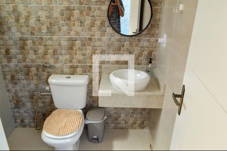 Casa de condomínio para alugar com 400m², 3 quartos e 2 vagasBanheiro da Área Gourmet 