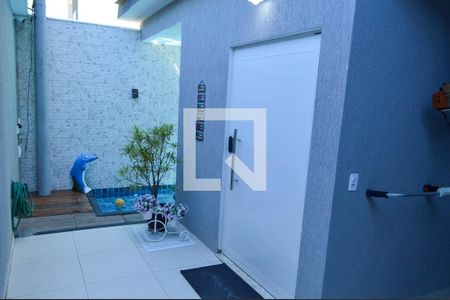 Entrada de casa de condomínio à venda com 3 quartos, 400m² em Jacarepaguá, Rio de Janeiro