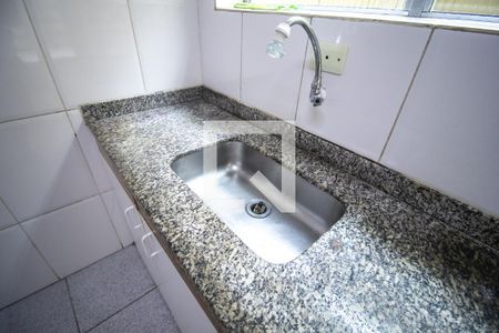 Casa para alugar com 60m², 2 quartos e 1 vagaCozinha