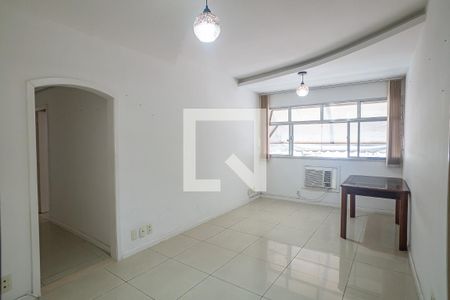 Sala  de apartamento para alugar com 2 quartos, 63m² em Botafogo, Rio de Janeiro
