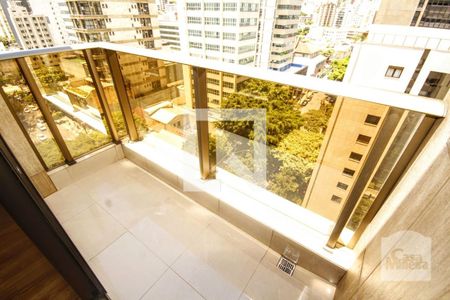 Sacada de apartamento à venda com 2 quartos, 220m² em Funcionários, Belo Horizonte