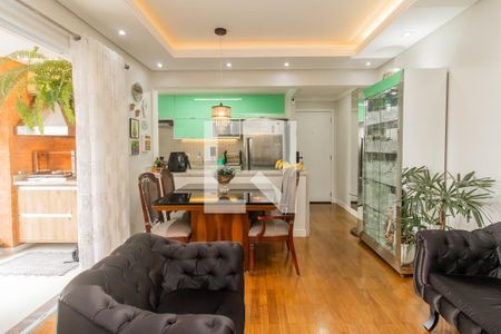 Sala de apartamento à venda com 2 quartos, 72m² em Vila Penteado, São Paulo