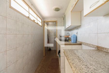 Casa à venda com 470m², 4 quartos e 1 vaga Casa à venda com 470m², 4 quartos e 1 vagaCozinha 1