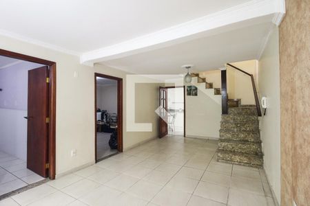 Casa à venda com 470m², 4 quartos e 1 vaga Casa à venda com 470m², 4 quartos e 1 vagaSala 2