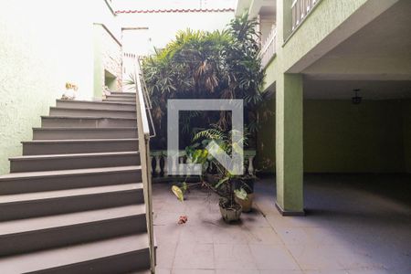 Casa à venda com 470m², 4 quartos e 1 vaga Casa à venda com 470m², 4 quartos e 1 vagaJardim e Quintal