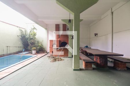 Casa à venda com 470m², 4 quartos e 1 vaga Casa à venda com 470m², 4 quartos e 1 vagaÁrea de Lazer Privativa - Churrasqueira e Piscina