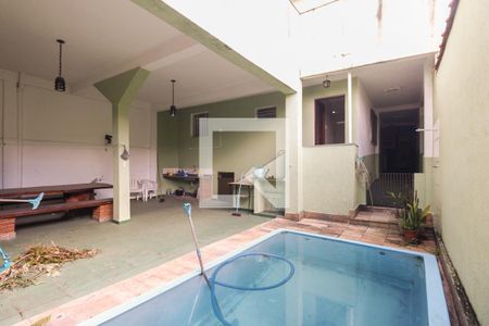 Casa à venda com 470m², 4 quartos e 1 vaga Casa à venda com 470m², 4 quartos e 1 vagaÁrea de Lazer Privativa - Churrasqueira e Piscina