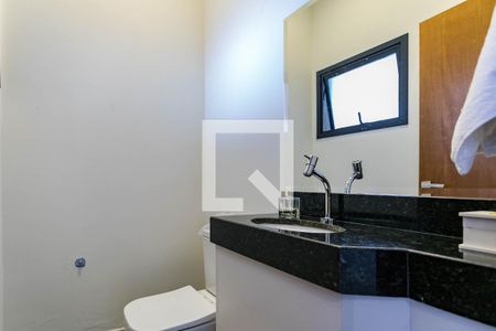 Lavabo de casa para alugar com 3 quartos, 500m² em Vila Oliveira, Mogi das Cruzes