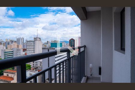 Varanda de kitnet/studio para alugar com 1 quarto, 27m² em Vila Buarque, São Paulo