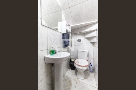 Casa à venda com 172m², 2 quartos e 4 vagasLavabo