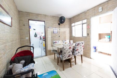 Casa à venda com 172m², 2 quartos e 4 vagasCozinha