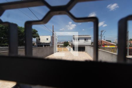 Casa à venda com 172m², 2 quartos e 4 vagasVista