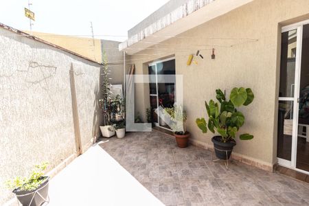 Casa à venda com 172m², 2 quartos e 4 vagasQuintal