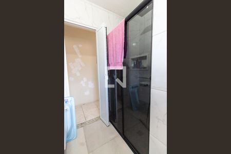 Casa à venda com 172m², 2 quartos e 4 vagasBanheiro