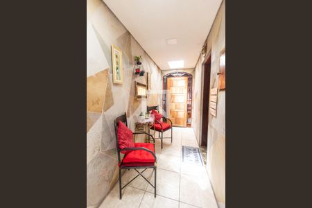 Casa à venda com 172m², 2 quartos e 4 vagasHall