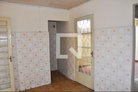 Casa para alugar com 80m², 2 quartos e 1 vaga Casa para alugar com 80m², 2 quartos e 1 vagaCozinha