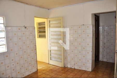 Casa para alugar com 80m², 2 quartos e 1 vaga Casa para alugar com 80m², 2 quartos e 1 vagaCozinha