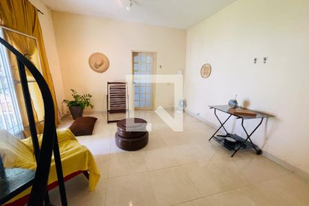 Sala de casa para alugar com 3 quartos, 700m² em Jardim Primavera, Duque de Caxias