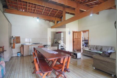 Casa à venda com 210m², 2 quartos e 4 vagas Casa à venda com 210m², 2 quartos e 4 vagasÁrea gourmet