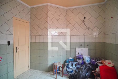 Casa à venda com 210m², 2 quartos e 4 vagas Casa à venda com 210m², 2 quartos e 4 vagasBanheiro da Suíte