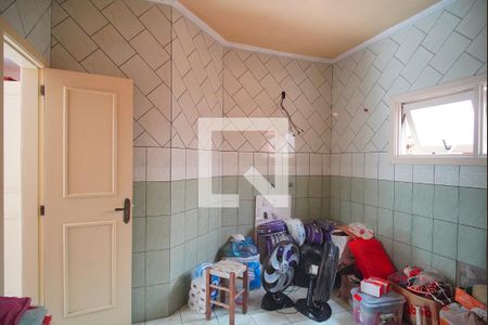 Casa à venda com 210m², 2 quartos e 4 vagas Casa à venda com 210m², 2 quartos e 4 vagasBanheiro da Suíte