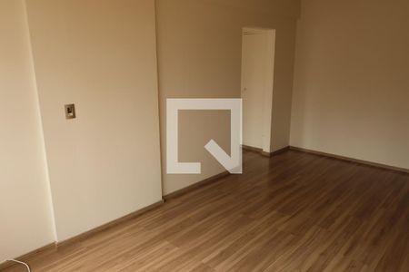 Apartamento à venda com 66m², 1 quarto e sem vaga Apartamento à venda com 66m², 1 quarto e sem vagaSala