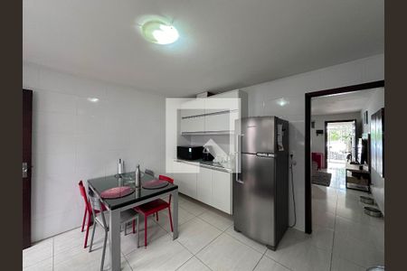 Casa à venda com 134m², 2 quartos e 1 vagaCozinha