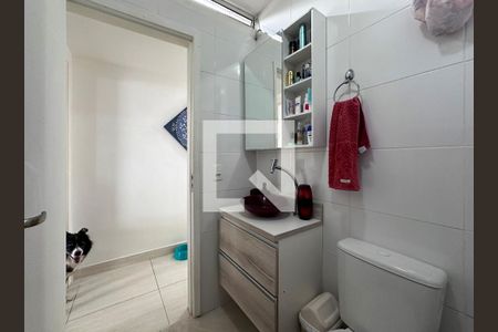 Casa à venda com 134m², 2 quartos e 1 vagaBanheiro
