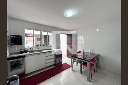 Casa à venda com 134m², 2 quartos e 1 vagaCozinha