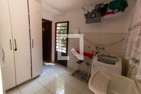 Casa à venda com 400m², 7 quartos e 5 vagasÁrea de Serviço